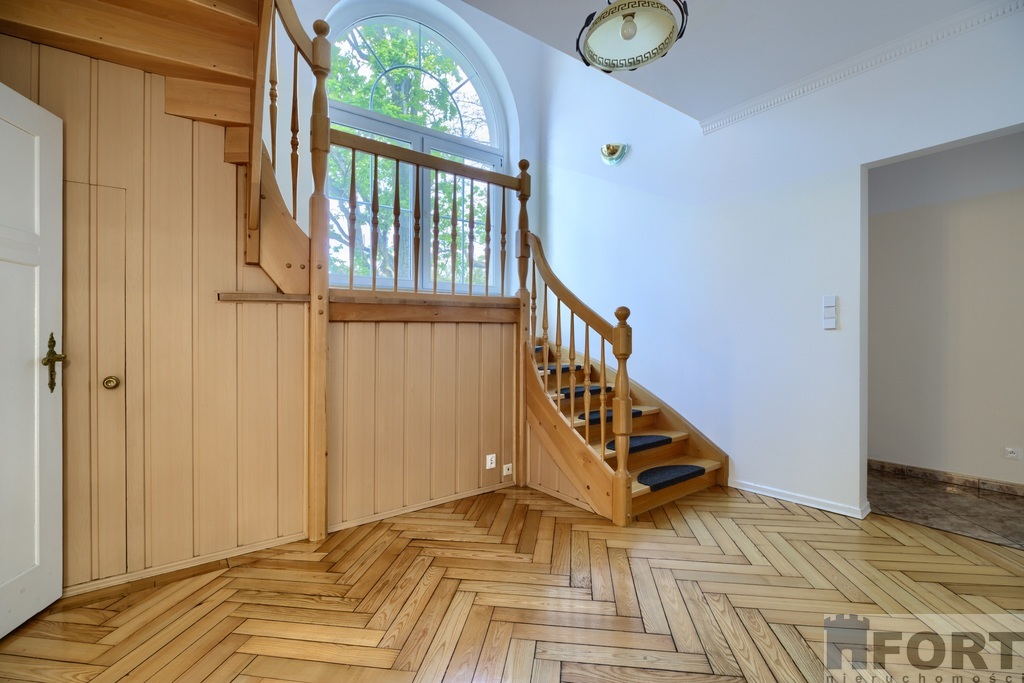 Doskonała lokalizacja i prestiż dladomu lub firmy (19)