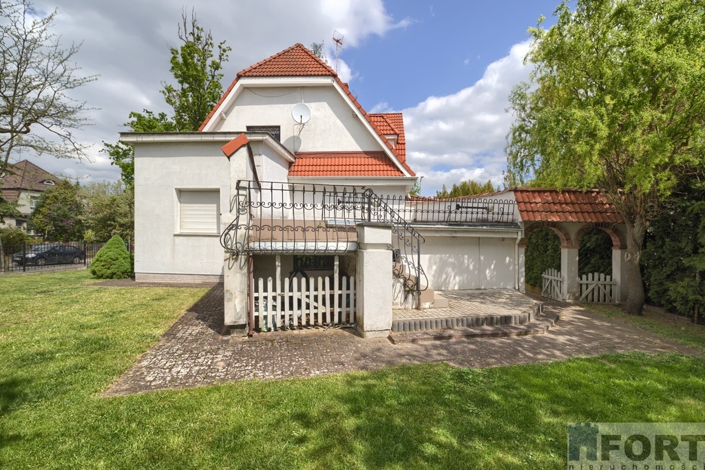 Doskonała lokalizacja i prestiż dladomu lub firmy (24)