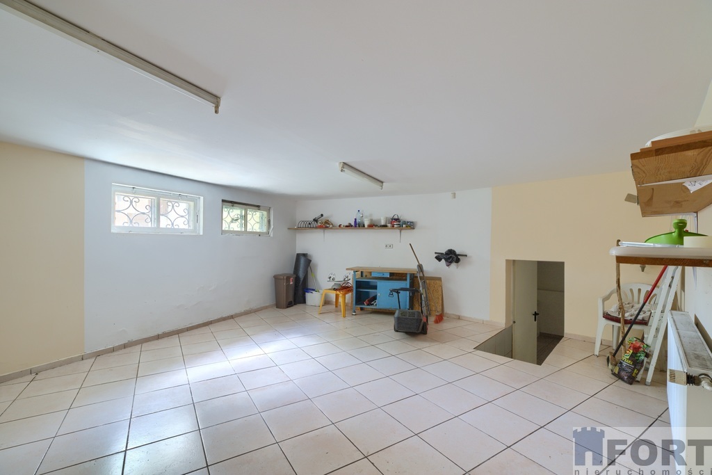 Doskonała lokalizacja i prestiż dladomu lub firmy (25)