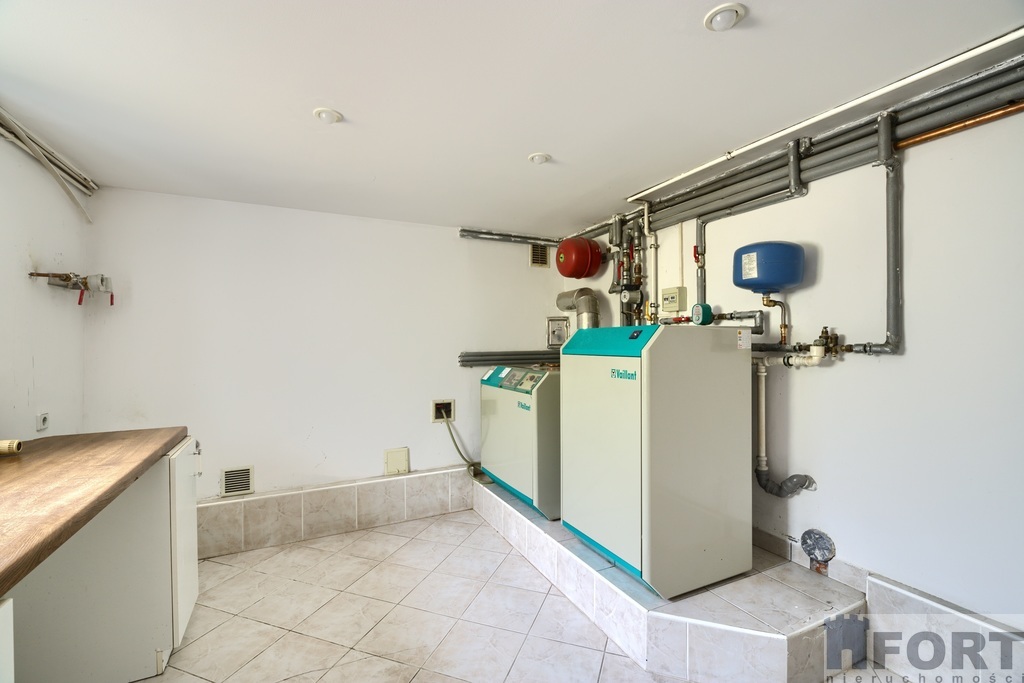 Doskonała lokalizacja i prestiż dladomu lub firmy (26)