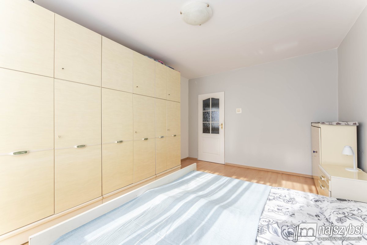 KOŁOBRZEG CENTRUM - mieszkanie 3-pokojowe (10)