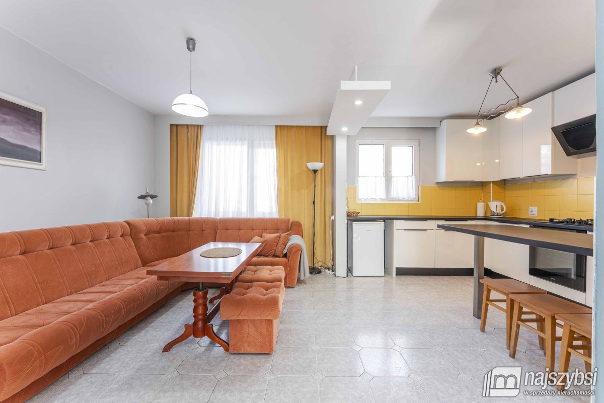 KOŁOBRZEG CENTRUM - mieszkanie 3-pokojowe (2)