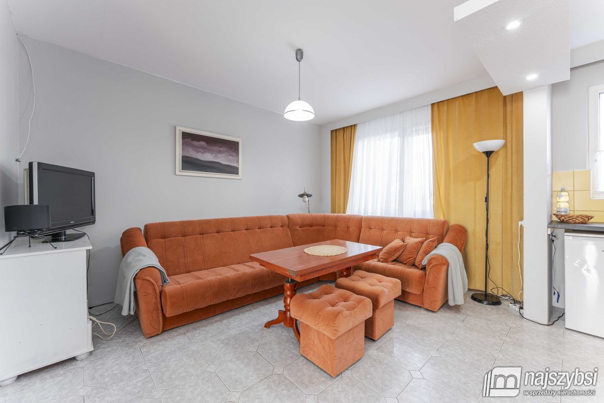 KOŁOBRZEG CENTRUM - mieszkanie 3-pokojowe (4)