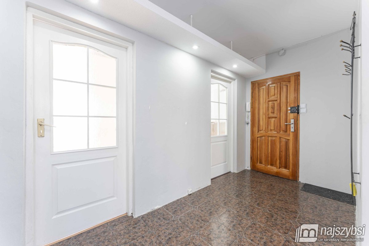 KOŁOBRZEG CENTRUM - mieszkanie 3-pokojowe (8)