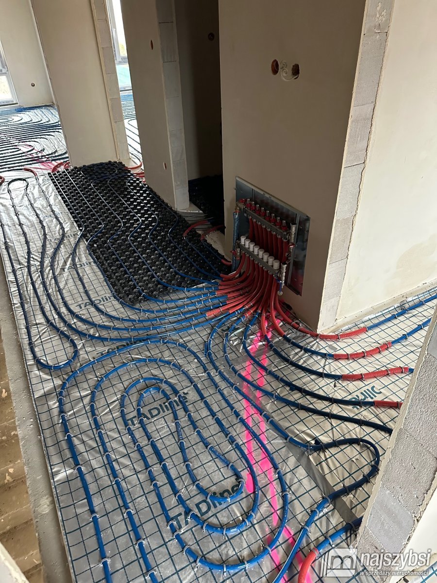 Pucice - połowa bliźniaka stan deweloperski  (16)