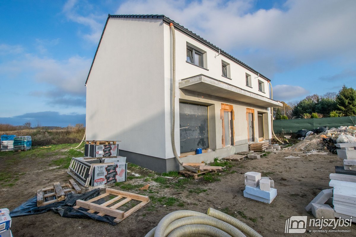 Pucice - połowa bliźniaka stan deweloperski  (4)