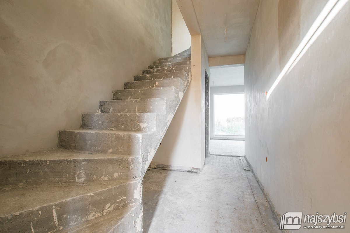 Pucice - połowa bliźniaka stan deweloperski  (8)