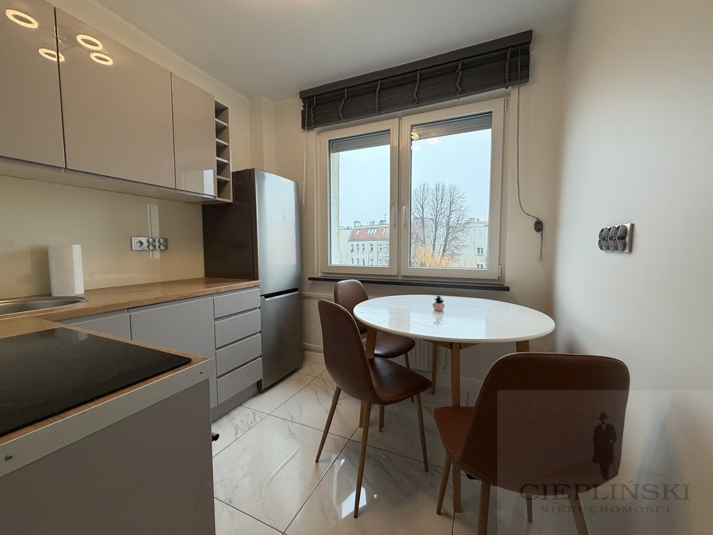 Wynajem | 3 pokoje 57 m2 | al. Boh. Warszawy (4)