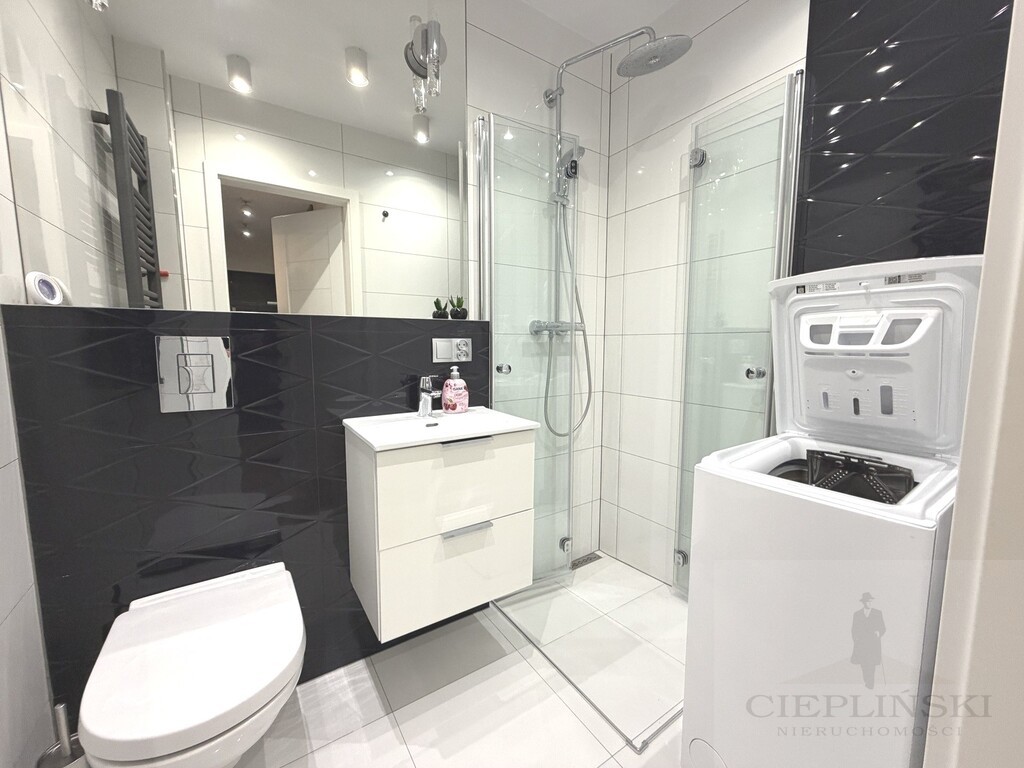 Wynajem | 3 pokoje 57 m2 | al. Boh. Warszawy (5)