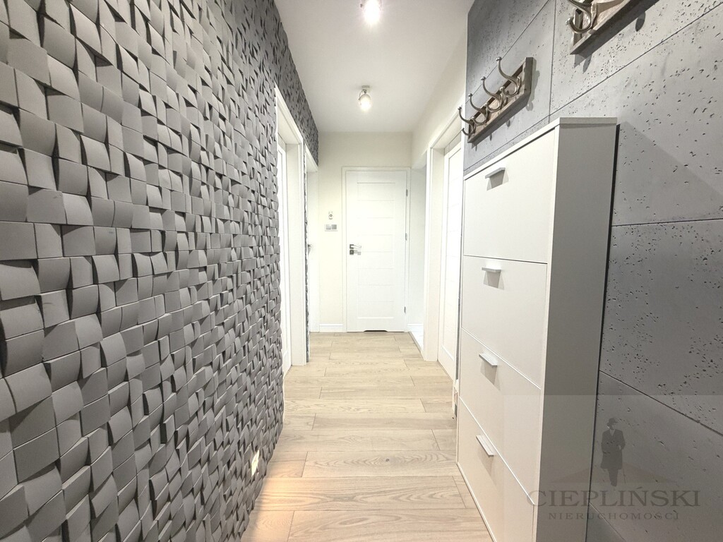 Wynajem | 3 pokoje 57 m2 | al. Boh. Warszawy (7)