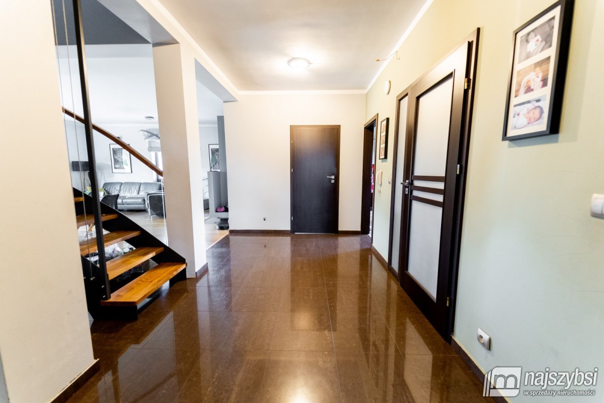 Goleniów- komfortowy dom na wynajem 30 km-Szczecin (36)