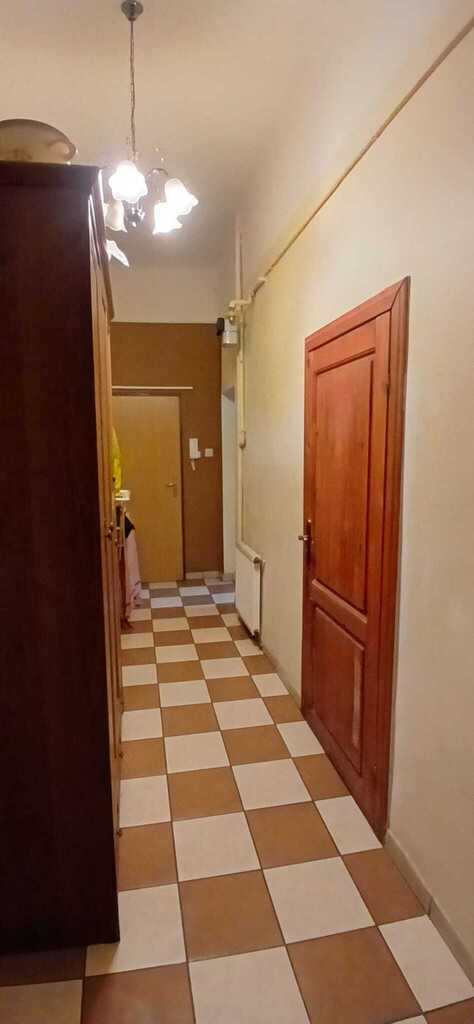 Na sprzedaż - 57,62 m2 - kamienica - 2 pokoje (7)