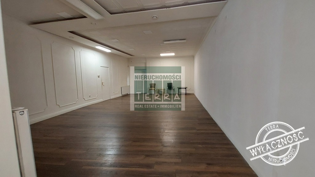 LOKAL na pierwszym piętrze przy Deptaku (14)