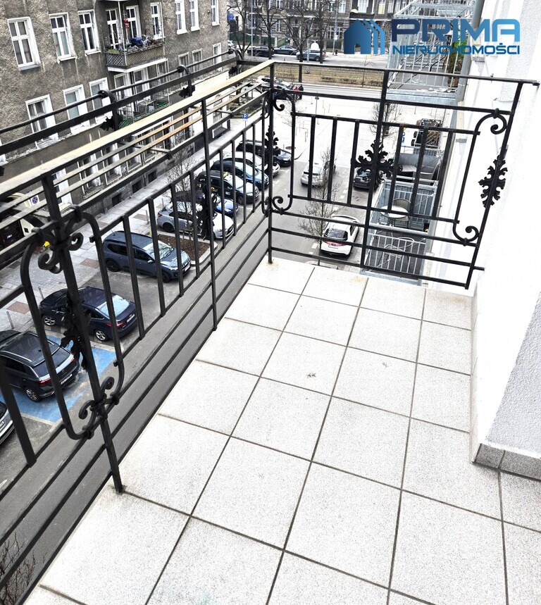 Przestronne 3 pokoje w kamienicy-ogrzewanie gazowe (3)