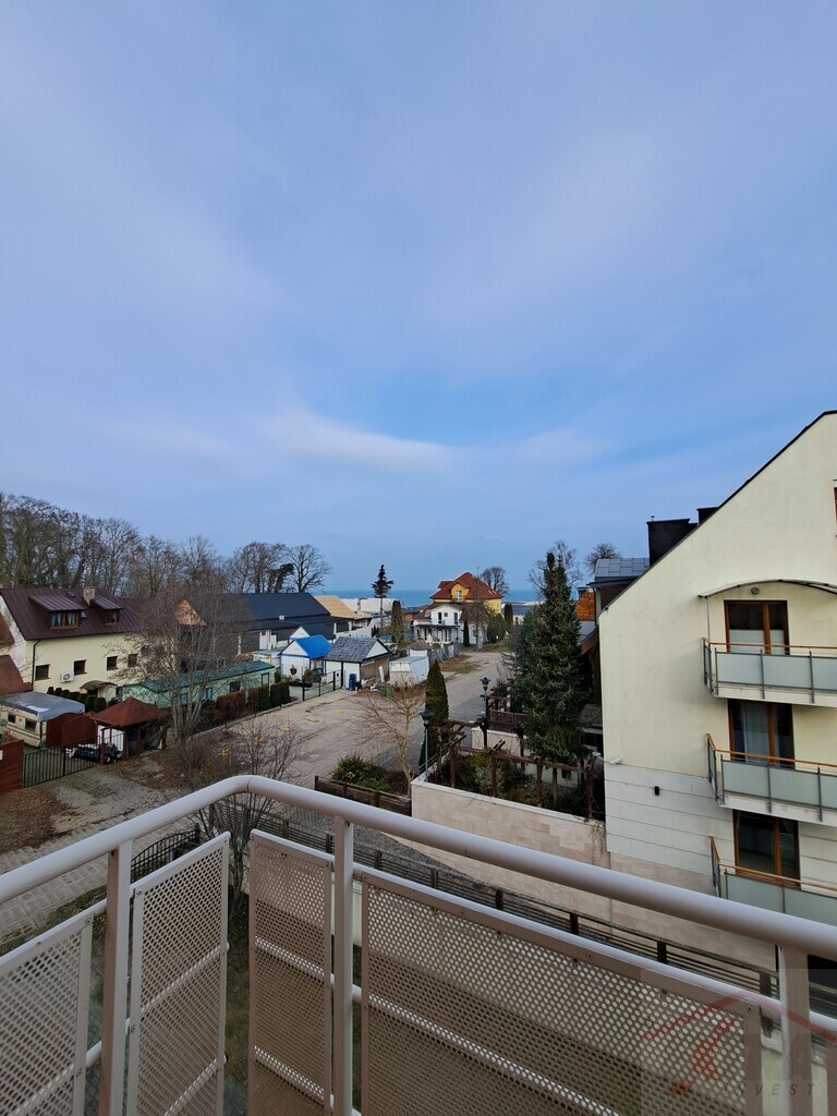 Rewal apartament z balkonem. Widok na morze. (2)