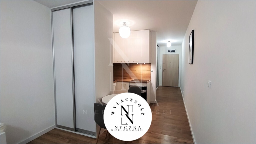 Luksusowa kawalerka w Centrum/Pomorzany! (4)