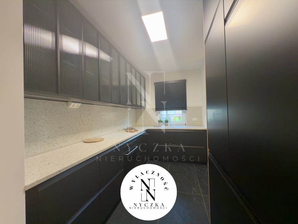 Ekskluzywny apartament taras i balkon Warszewo! (10)