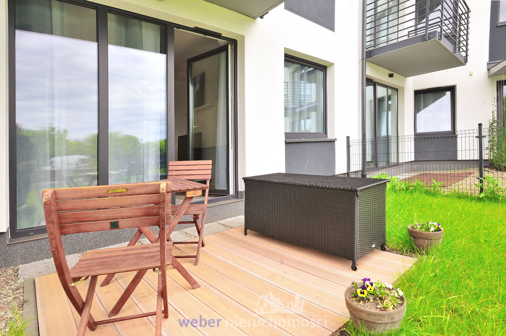 Mieszkanie z ogródkiem i miejscem postojowym (10)