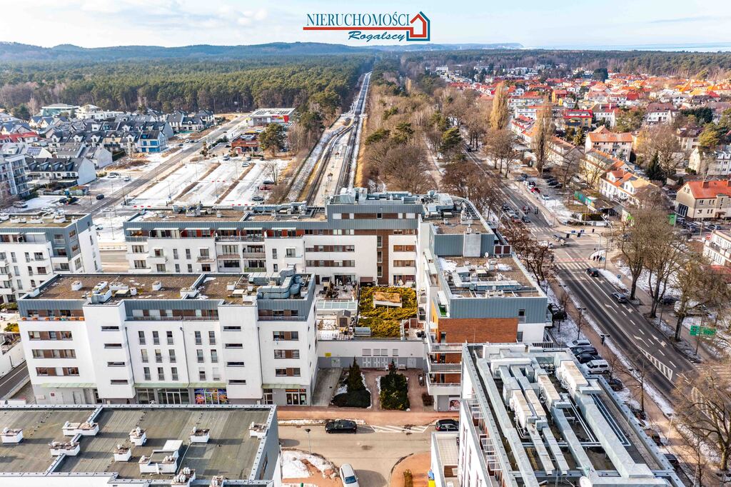 Duży lokal na Osiedlu Platan w Świnoujściu (2)