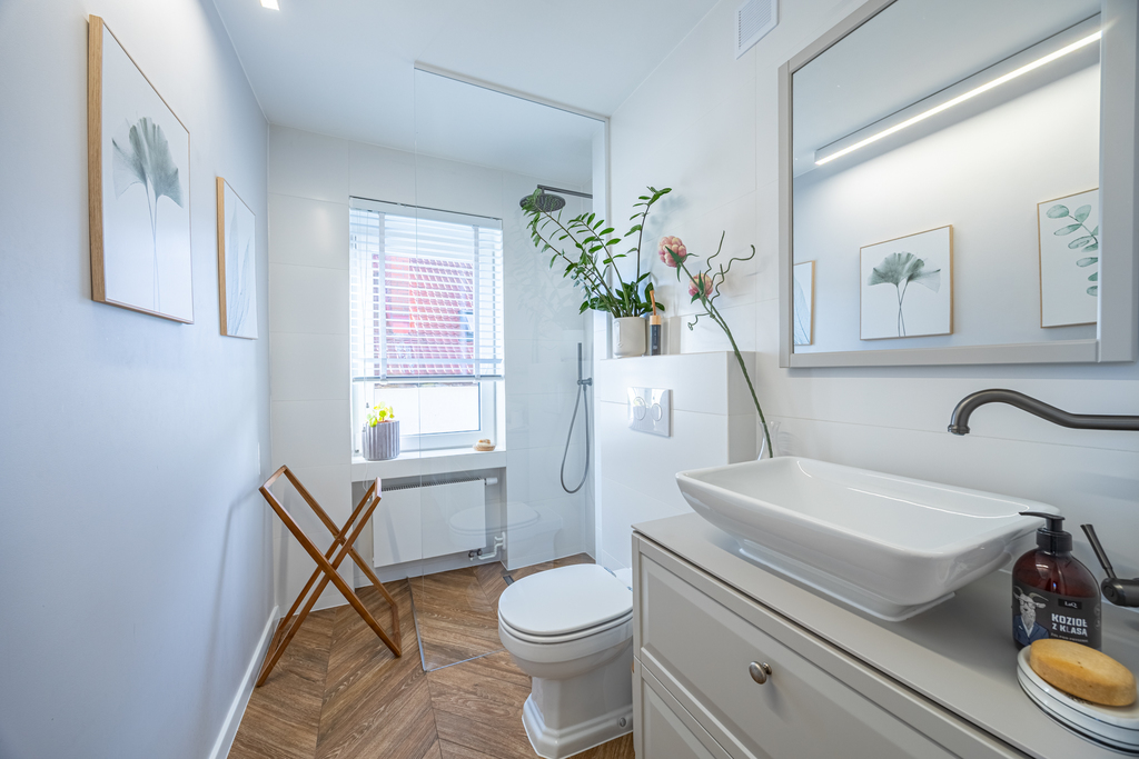 Dom wolnostojący po kapitalnym remoncie- Tanowo (20)