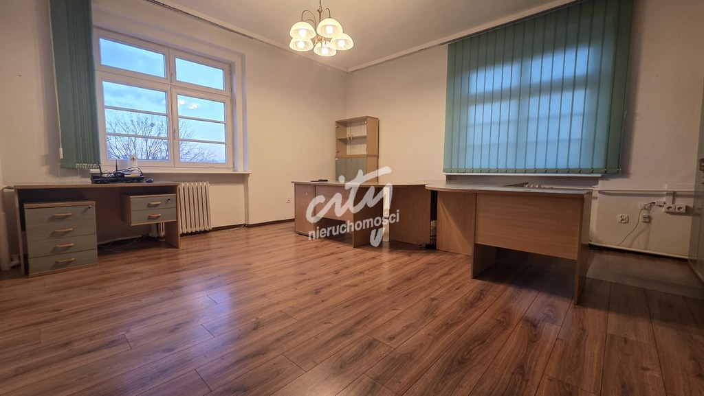 Pogodno! Lokal 200 m2 pod biura (1)