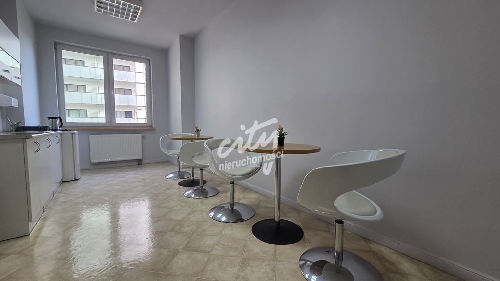 Wysoki Standard! 52 m2 dobre na biuro. (2)