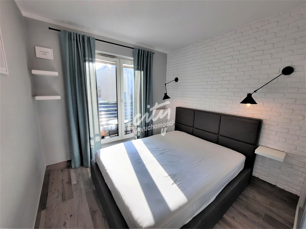 Stare Miasto, 2 pok z balkonem, winda (6)