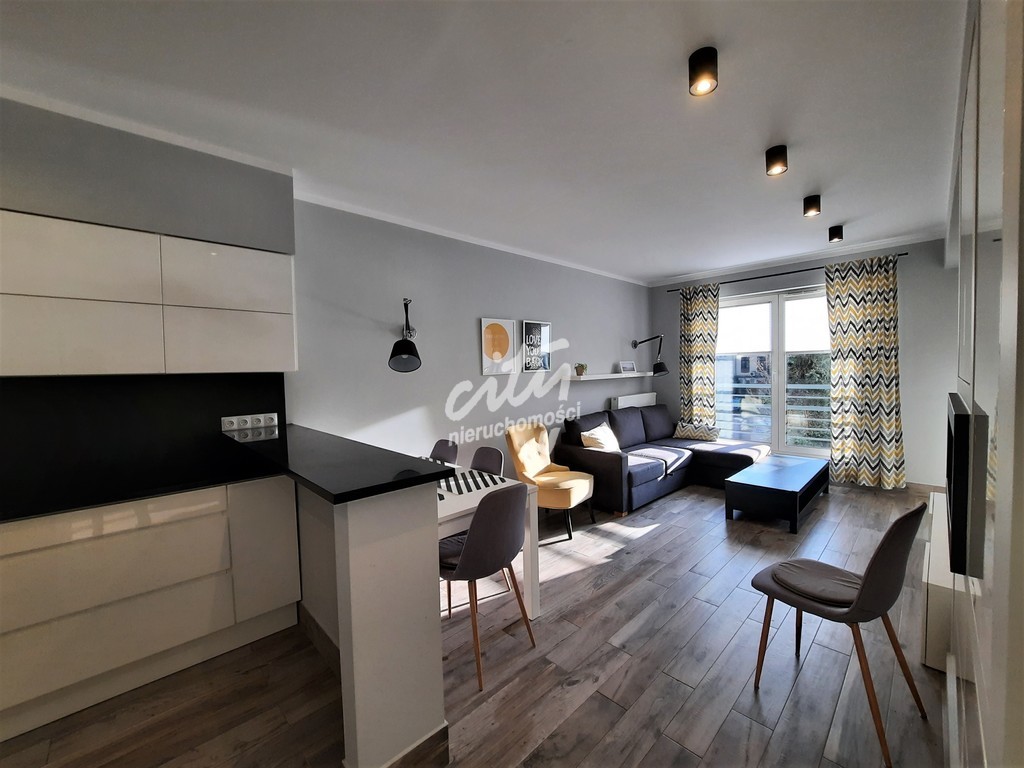 Stare Miasto, 2 pok z balkonem, winda (1)