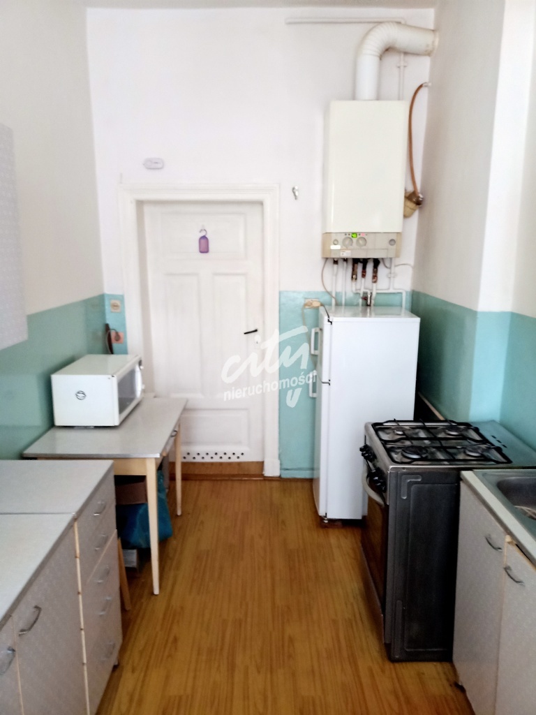 Atrakcyjne Obszerne Mieszkanie 3 Pokojowe Centrum! (8)