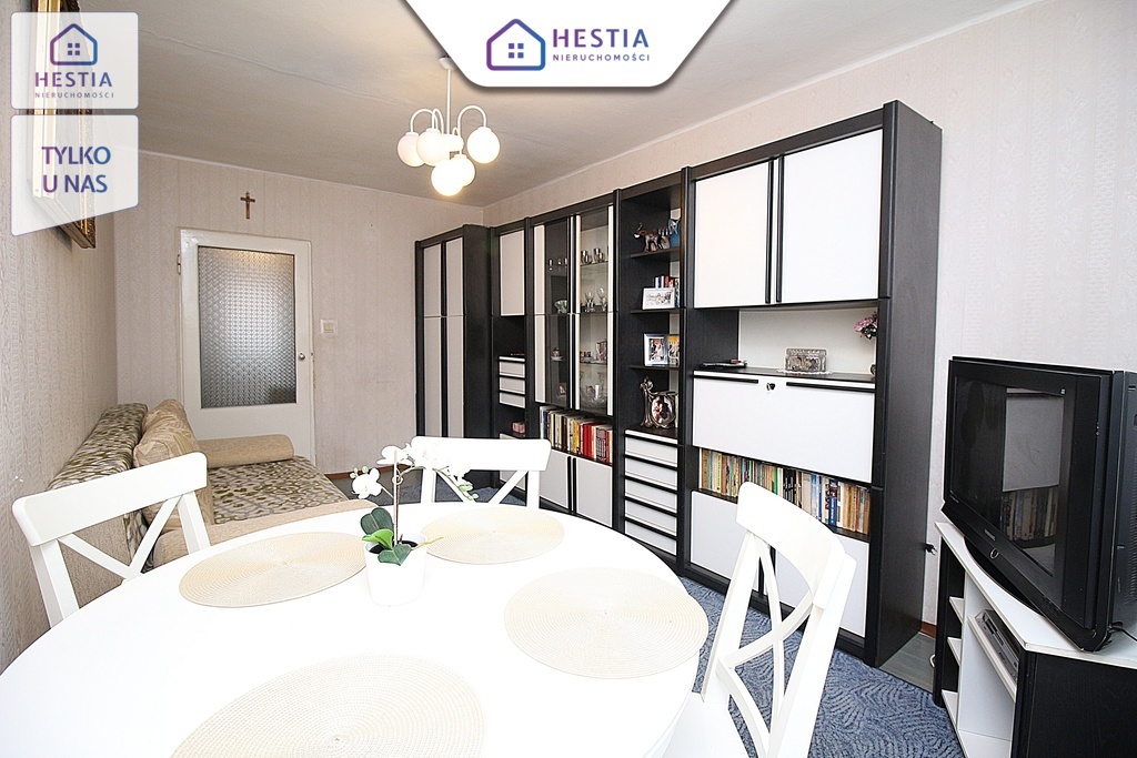 3 pokoje, balkon, miejsce parkingowe za szlabanem (1)