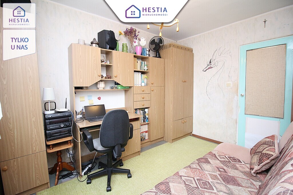 3 pokoje, balkon, miejsce parkingowe za szlabanem (4)