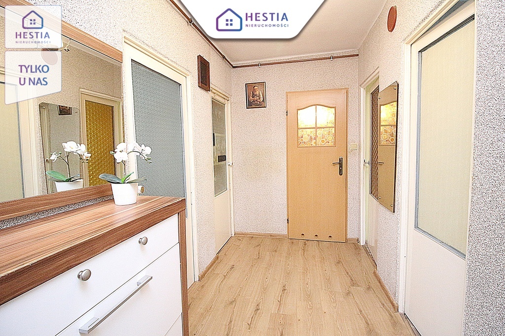 3 pokoje, balkon, miejsce parkingowe za szlabanem (17)