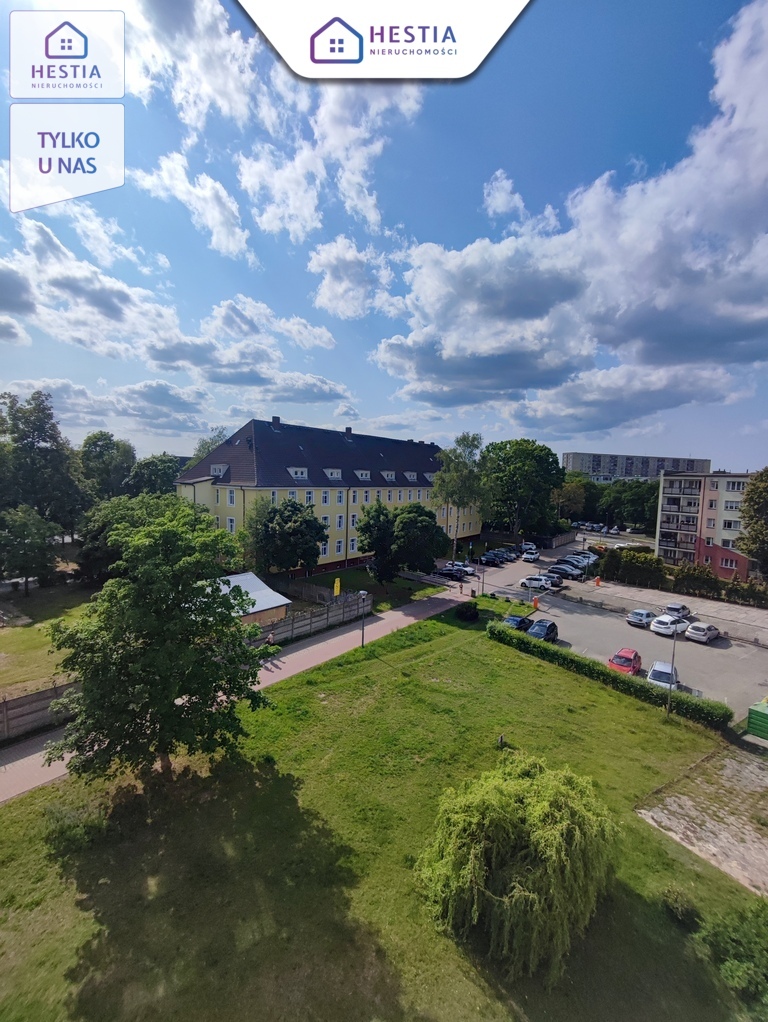 3 pokoje, balkon, miejsce parkingowe za szlabanem (21)