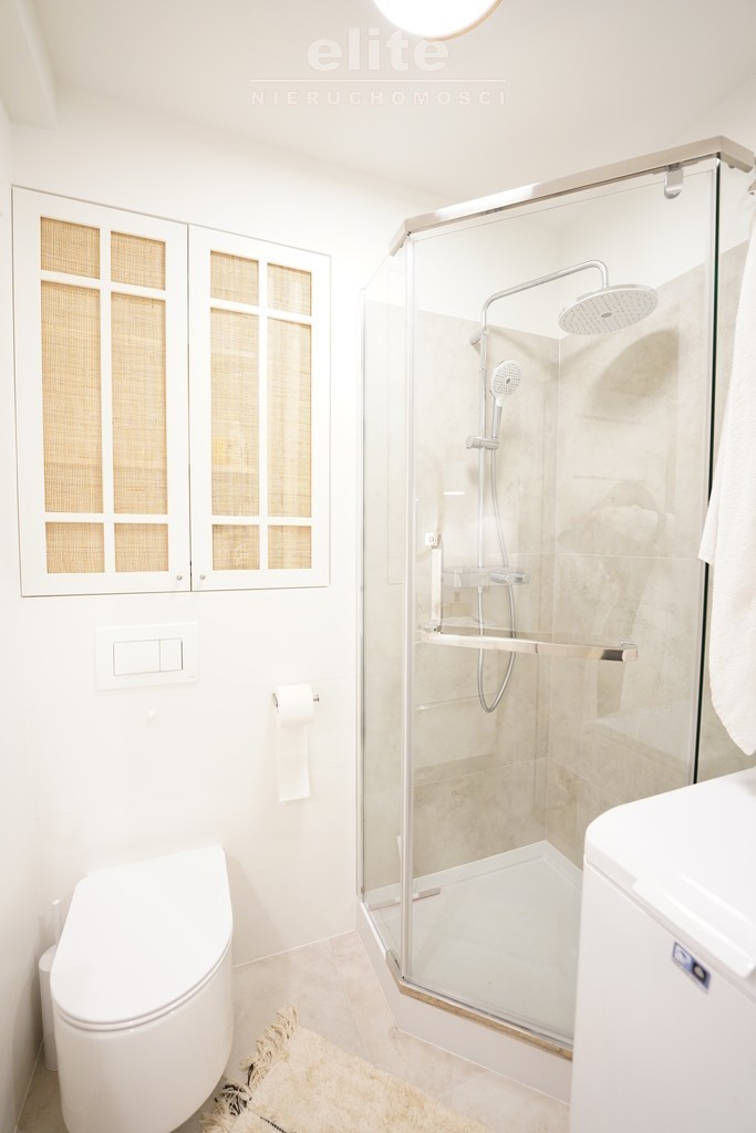 Na wynajem mieszkanie dwupokojowe z balkonem (9)