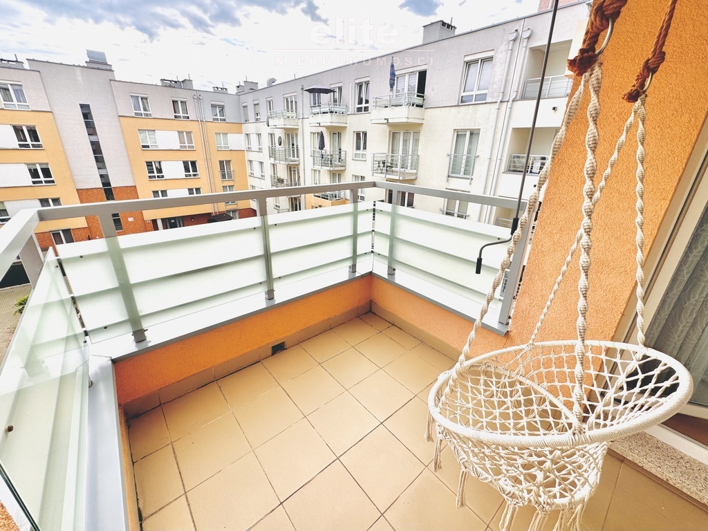 Gumieńce 2 pok. z balkonem i m. postojowym (9)