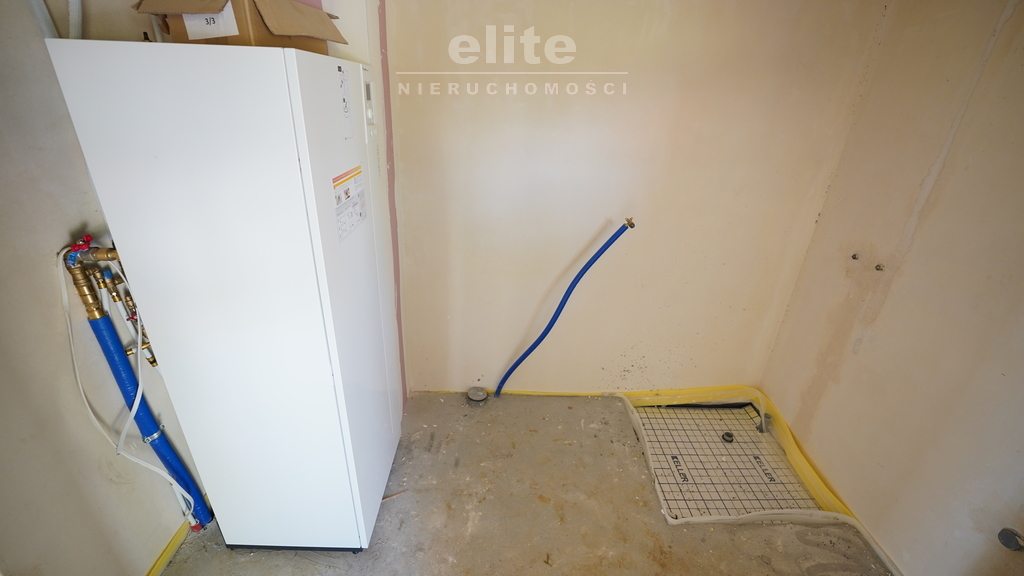 Na sprzedaż ostatni bliźniak 5 pokoi ślepa ulica (15)