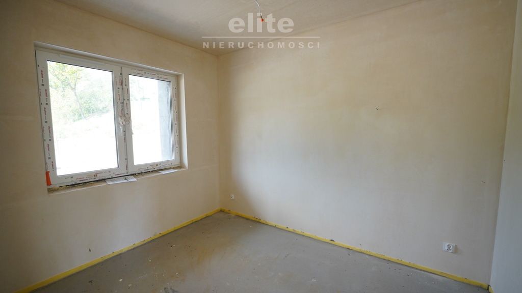 Na sprzedaż ostatni bliźniak 5 pokoi ślepa ulica (16)