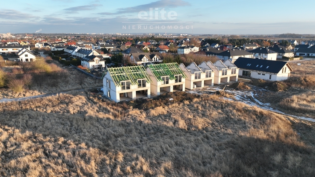 Bliźniaki na Mierzynie z rekuperacją , pom. ciepła (4)