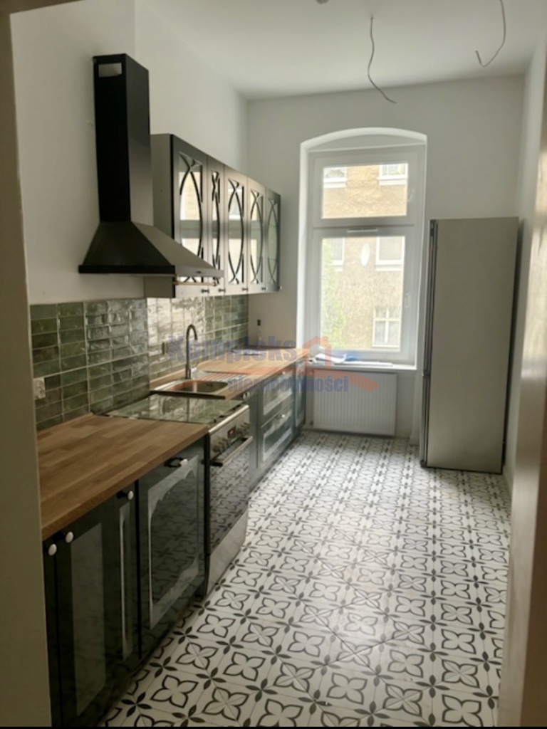 ATRAKCYJNY lokal  - bardzo niskie koszty! (10)