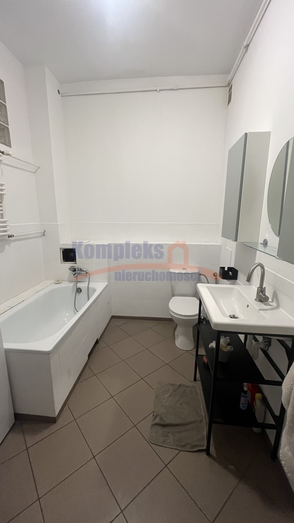 3 pok. w superj lokalizacji okol. Wałów Chrobrego. (16)