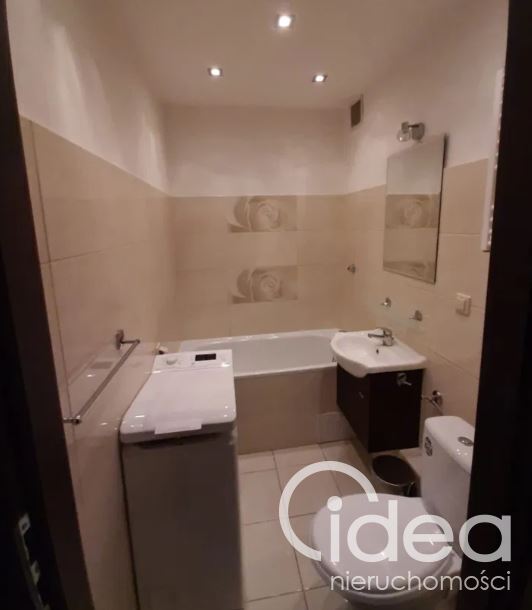 Kawalerka z ładnym widokiem (8)