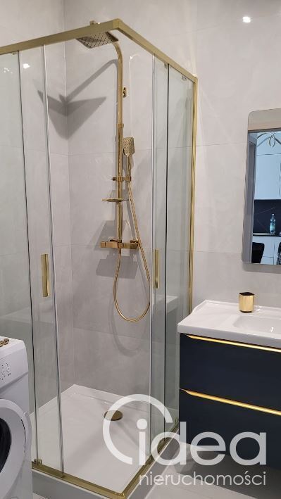 Kameralny apartament z widokiem na Odrę. (12)