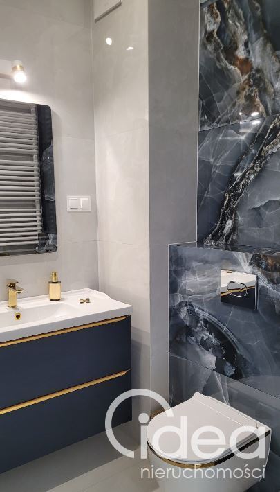 Kameralny apartament z widokiem na Odrę. (11)