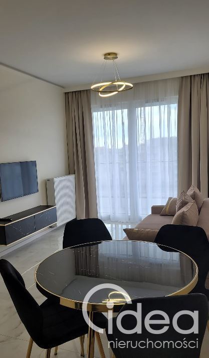 Kameralny apartament z widokiem na Odrę. (7)