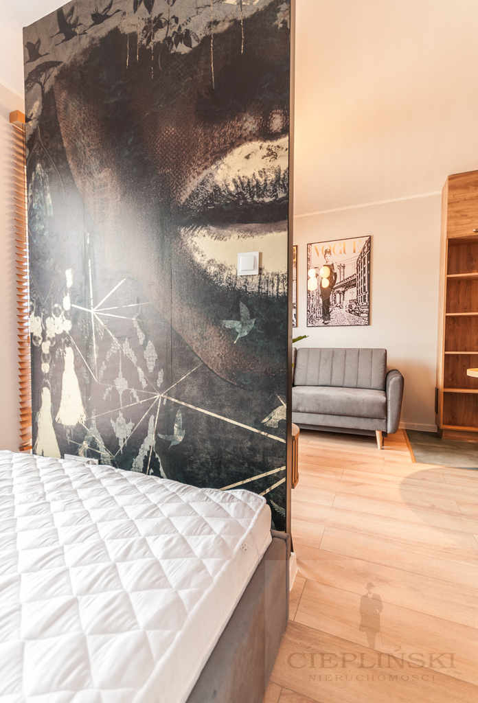piękna kawalerka w nowym budynku w centrum (10)