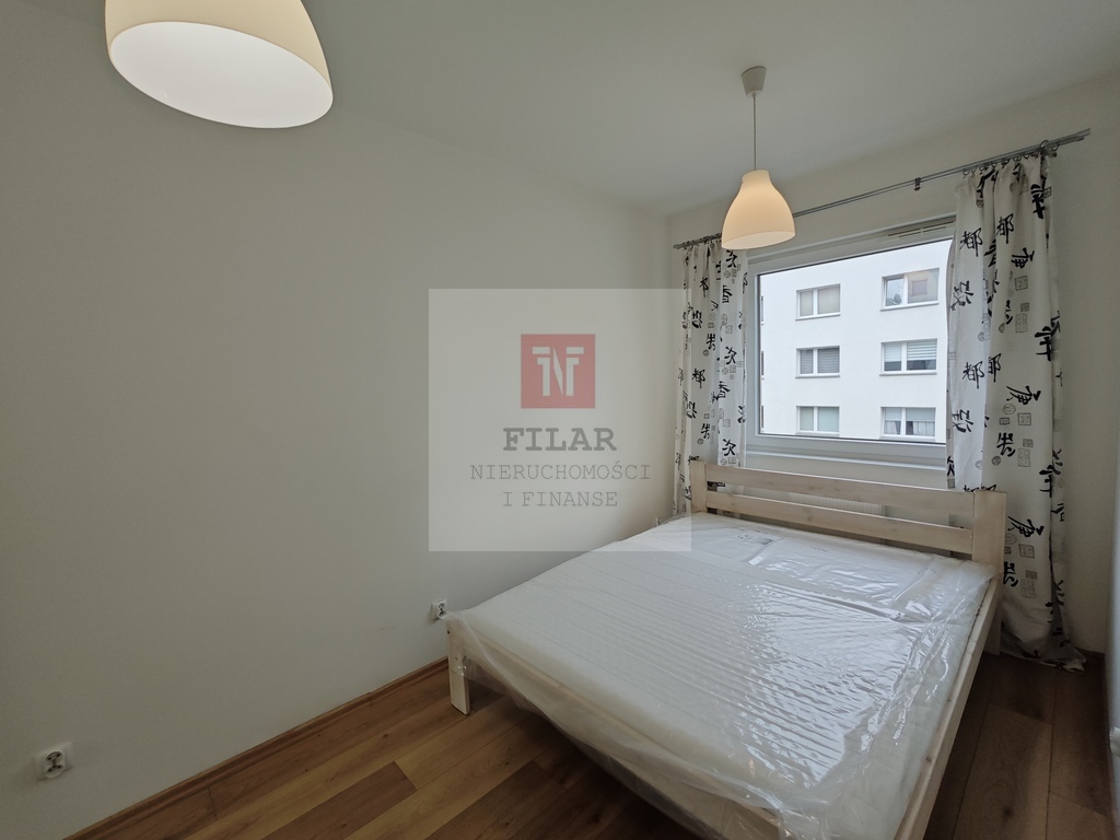 Eleganckie mieszkanie 2 pok. na wynajem + garaż! (8)