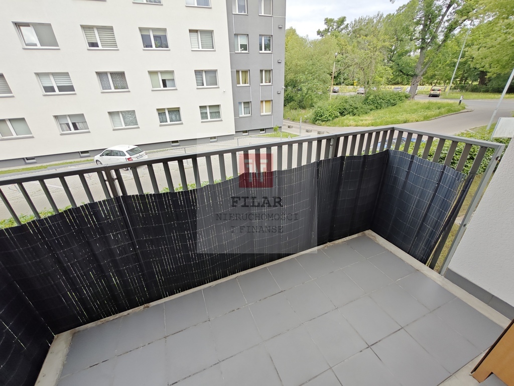 Eleganckie mieszkanie 2 pok. na wynajem + garaż! (13)