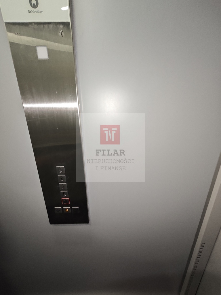 Eleganckie mieszkanie 2 pok. na wynajem + garaż! (17)