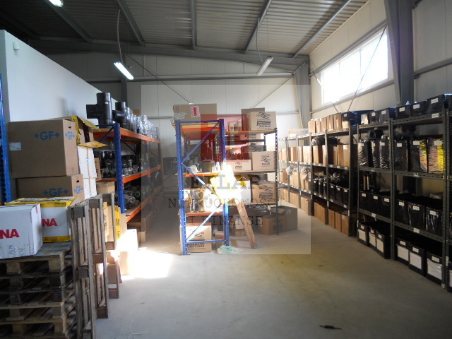 Obiekt, 411 m2, Przecław  (2)