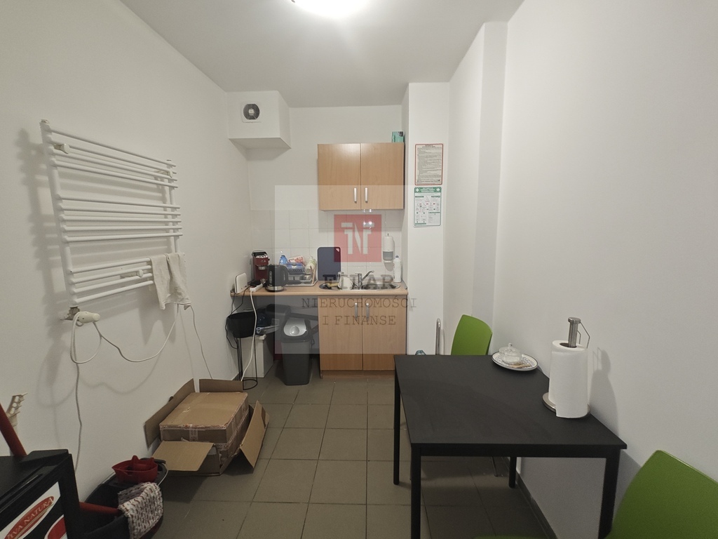 Centrum-lokal pod gabinety medyczne (11)